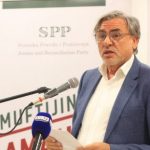 Gazetari serb Kurtit: Kthehem në Kosovë, e padurueshme diktatura e Vuçiqit