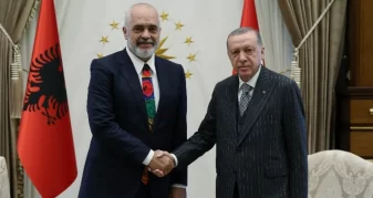 Info Shqip: Kryeministri Rama sot vizitë në Turqi/ Takim me Erdogan, pritet të nënshkruhen disa marrëveshje