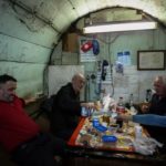 Minatorët në Kosovë çelin iftarin 800 metra nën tokë