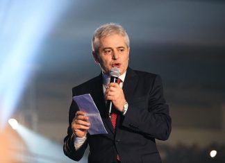 Ahmeti porosi Thaçit dhe Selës: Unë kam qenë vëllai i vogël i Arbër Xhaferit, e sot unë jam vëllai juaj i madh