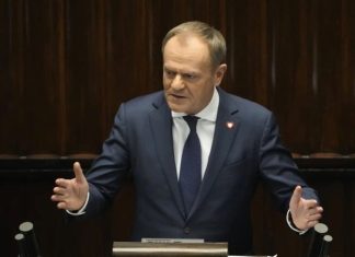 Kryeministri polak paralajmëron për luftë në Evropë