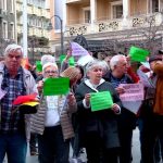 Qytetarët i “zunë” derën ministrit Lloga, kjo është arsyeja
