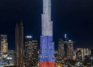 Burj Khalifa, ndërtesa më e lartë në botë ndriçohet me ngjyrat e flamurit rus