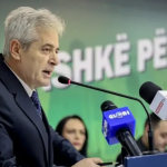 Ahmeti i përgjigjet Mickoskit për “emisarët”: Kristijan, unë kam hyrë në politikë si kryengritës nuk dal putha dorë