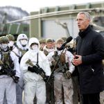 NATO “blindon” kufirin me Rusinë, Polonia dhe Lituania lëvizin tanket, mijëra trupa në gatishmëri, ja “zona e nxehtë” ku mund të shpërthejë lufta e madhe
