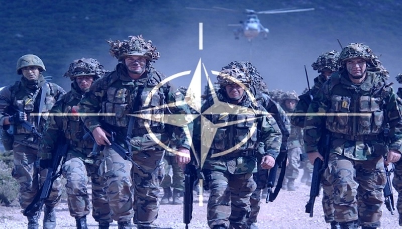 NATO  shtim forcash në dy vatra të nxehta ballkanike