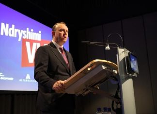 Gashi nga Cyrihu: Jemi të interesuar ta ndryshojmë jetën e shqiptarit në Maqedoni