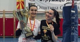 Info Shqip: Jonuzi dhe Rexhallari me Rabotniçkin fitojnë titullin e kampionit në volejboll