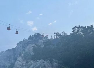 Aksidenti me teleferikun në malet e Antalias në Turqi, shpëtohen 174 turistët e bllokuar