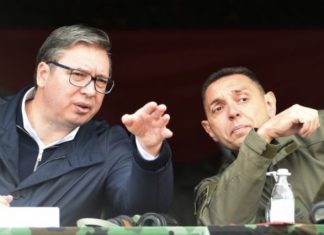 “Më 5-6 maj, Vuçiç shpall ‘Botën Serbe’”, vjen parajmërimi nga analisti kosovar