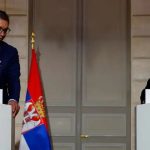 Macron i kujtoi Vuçiçit Banjskën: A do ta zgjidhë Beogradi rastin e sulmit në Kosovë?