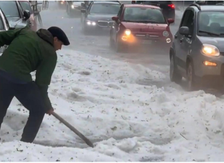 ‘Çmendet’ moti! Breshëri bën ‘kërdinë’ në këtë vend (VIDEO)