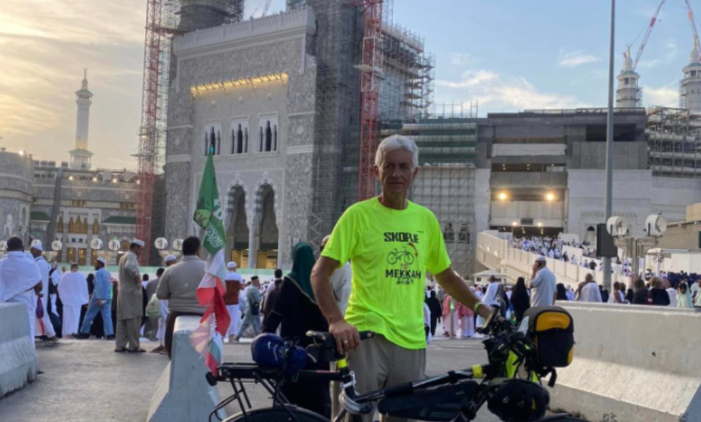 Shkupjani Qamuran Hirda arrin në Mekë me biçikletë  rrëfen përjetimin e 4000 kilometrave