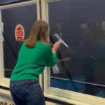 Britanikja shënon rekord botëror për pastrimin më të shpejtë të dritareve (VIDEO)