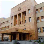 Dy deputetë mohojnë se do t’i bashkohen VMRO-DPMNE-së