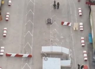 Kamionët me ndihma nisin të hyjnë në Gazë