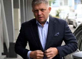 Nuk ka NATO për Ukrainën, derisa të jem kryeministër, kërcënon kryeministri sllovak