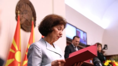 Info Shqip: Presidenca: Presidentja maqedonase ka të drejtë të përdorë emrin Maqedoni, betimi solemn është nënshkruar duke përdorur emrin kushtetues
