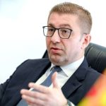 Mickoski për 24-vjetorin e Marrëveshjes së Ohrit: Mbetemi besnikë në rrugën e paqes, bashkë jemi më të fortë