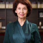 Siljanovska e nënshkruan Ligjin për riorganizimin e ministrive