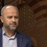 Imami i njohur nga Kosova, Husamedin efendi Abazi reagon ashpër për mbajten e paradës në Prishtinë , Abazi: Keni qenë dhe do t’jeni turpi i botës