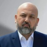 Rexhepi për deklaratat e Ahmetit: Duan me gjakun dhe sakrificën e të tjerëve, të ruajnë karriget e tyre