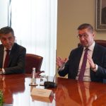 Mickoski: Është e paligjshme, por Izet Mexhiti është zëvendëskryeministër i parë, kemi marrëveshje “xhentëllmenësh”