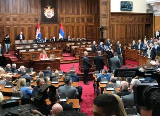 Kuvendi i Serbisë e miraton Deklaratën e “Kuvendit gjithëserb”, ku përmendet edhe Kosova
