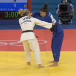Distria Krasniqi mposhti izraeliten Gefen Primo, shkon në gjysmëfinale të Lojërave Olimpike