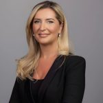 Kaltrina Zekolli mori detyrën si zv.ministre në Ministrinë e Transportit dhe Lidhjeve
