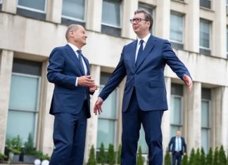 Kancelari gjerman udhëton drejt Beogradit, zbardhet kontrata me rëndësi që do i japë përfitime të majme Serbis