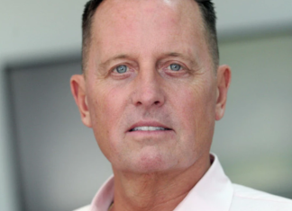 Mbyllja e degëve të Postës së Serbisë në veri, reagon ashpër Grenell: E papranueshme