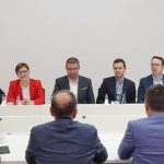 Aziri: Shkurtohet buxheti për korridorin 8, paratë për rrugën e Kosovës i jepen Arsovskës