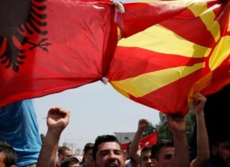 VMRO prish gjithçka, rikthehet kundër gjuhës shqipe në Maqedoninë e Veriut, reagim i fortë i VLEN: Tentativë për grusht shteti! BDI: Mos guxoni