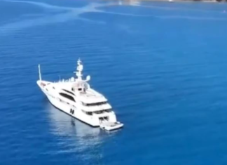 Ivanka Trump ka zgjedhur sërish bregdetin shqiptar, shfaqet me jahtin luksoz në Qeparo