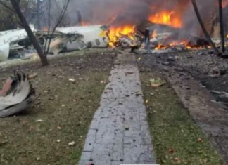 Tronditëse/ Rrëzimi i avionit, të paktën 62 pasagjerë humbasin jetën