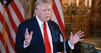 Info Shqip: Trump e kërcënon Rusinë me tarifa nëse nuk arrihet marrëveshje për Ukrainën brenda 50 ditësh