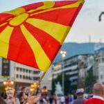 Ç’po ndodh në Maqedoninë e Veriut? Presidenca “nuk e njeh” gjuhën shqipe, Qeveria pjesërisht, ndërsa Kuvendi po