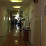 Në Shkup vdes një vajzë 14-muajshe, prindërit pohojnë se disa herë janë refuzuar për hospitalizim
