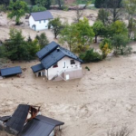 Të paktën 19 të vdekur në Bosnjë, përmbytje në Shqipëri, Kroaci, Serbi e Mal të Zi