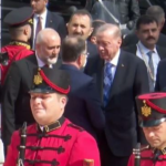 Erdogan pritet me ceremoni zyrtare, Begaj: Mirë se vjen miku i Shqipërisë dhe shqiptarëve