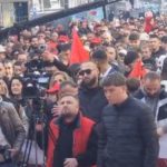 Dita e Flamurit shqiptar kremtohet edhe në Maqedoni, shqiptarët anembanë vendit shënojnë Ditën e Pavarësisë