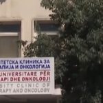 Kush është fajtor për mungesën e terapisë?! Pacientët në frikë, partitë përplasen për pikë politike