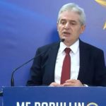 “Kurti ndërhyri rreth gjuhës shqipe në RMV”, Ali Ahmeti mesazh qytetarëve: Mos e lini Kosovën në të njëjtën pako me Rusinë dhe Bjellorusinë