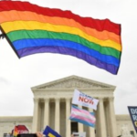 Info Shqip: SHBA: Gjykata supreme ndalon librati LGBT në shkolla, prindërit fitojnë betejën