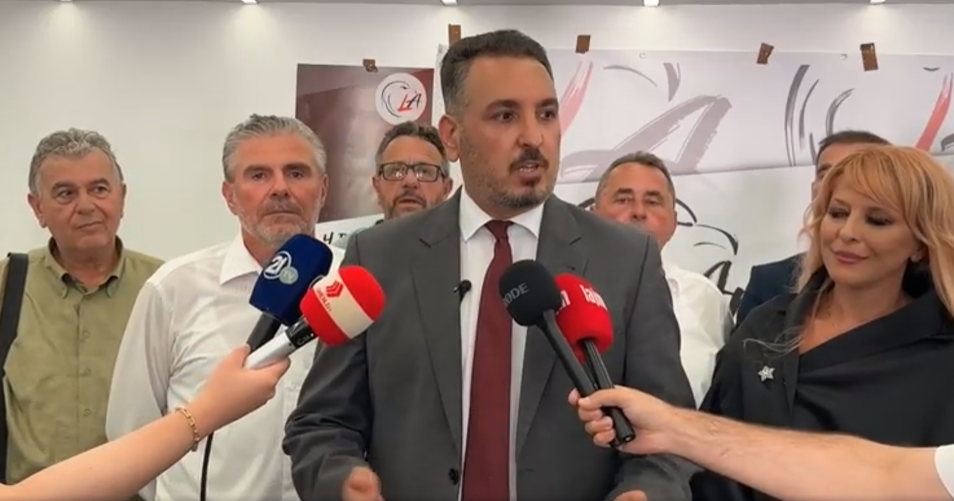 Themelohet lëvizja Arbëria, nuk do të ketë kryetar