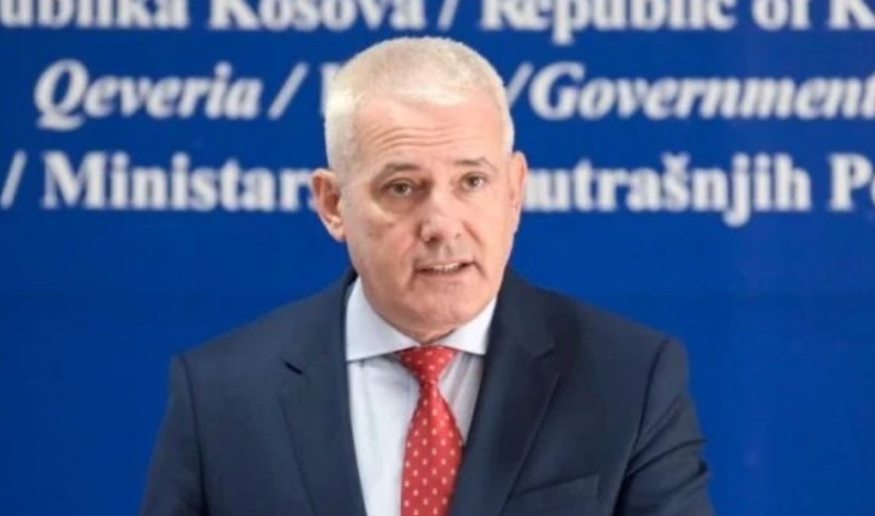 Sveçla  Ky është personi që kërcënoi Kuvendin e Kosovës