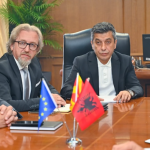 Edhe ministra, edhe kandidatë për kryetarë komunash, çka do të ndodhë?!