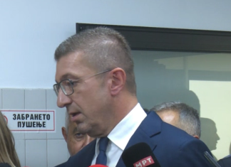 Mickoski: Nuk më shkon mendja për ndryshime kushtetuese pa garanci