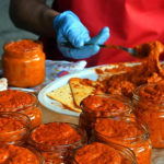 Info Shqip: Ajvar i përkryer: Receta e detajuar për shije unike
